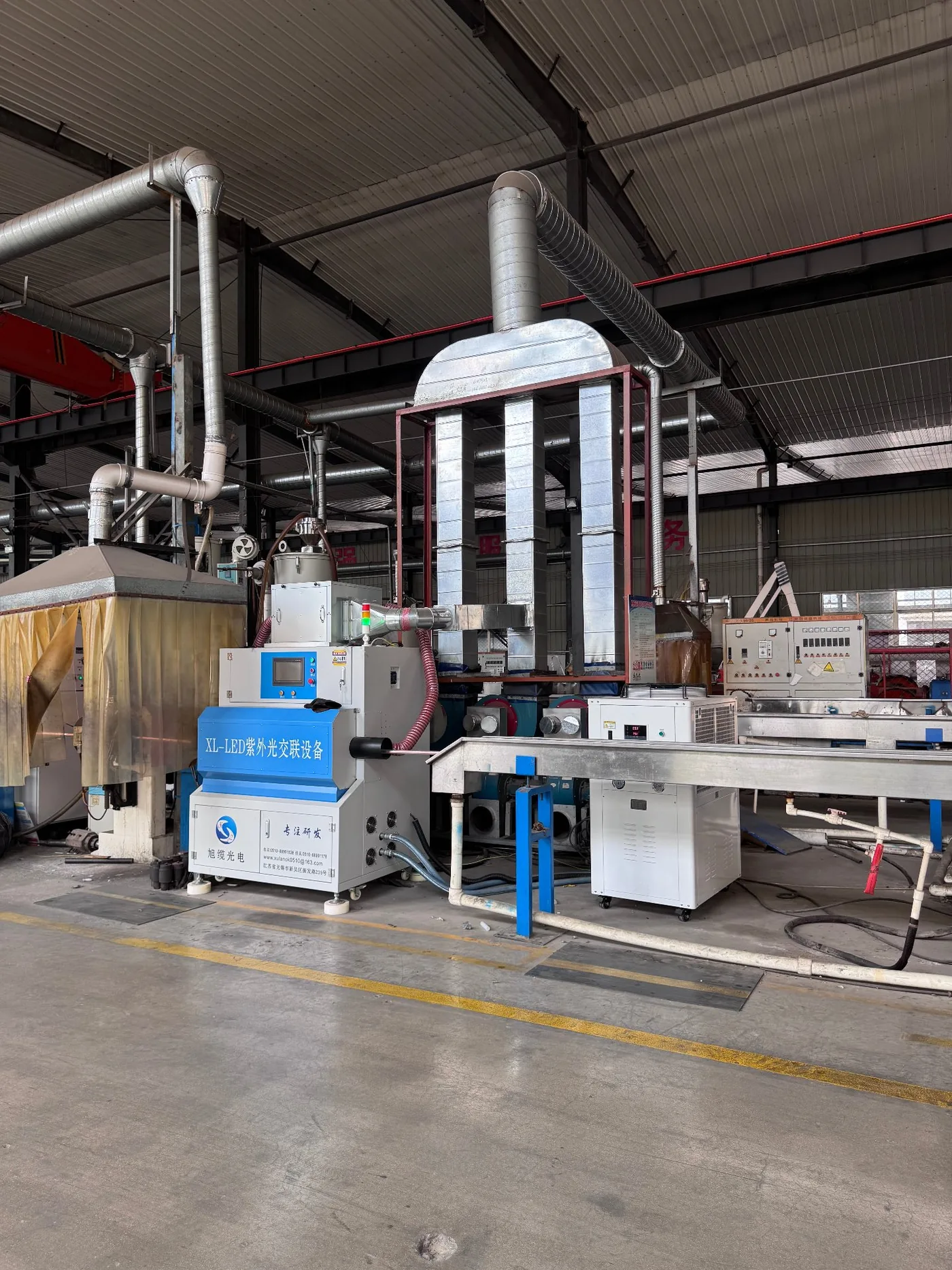 XL-LED UV cross-linking equipment on the Lulian production floor